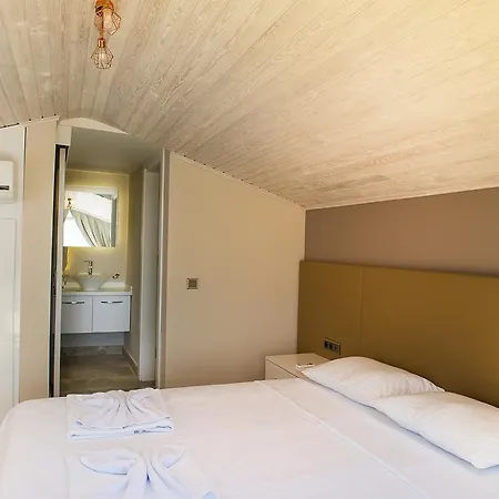Azure Heights No5 Apartment