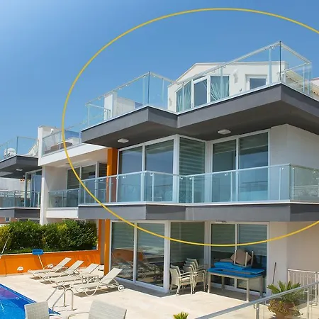 Apartment Azure Heights No5